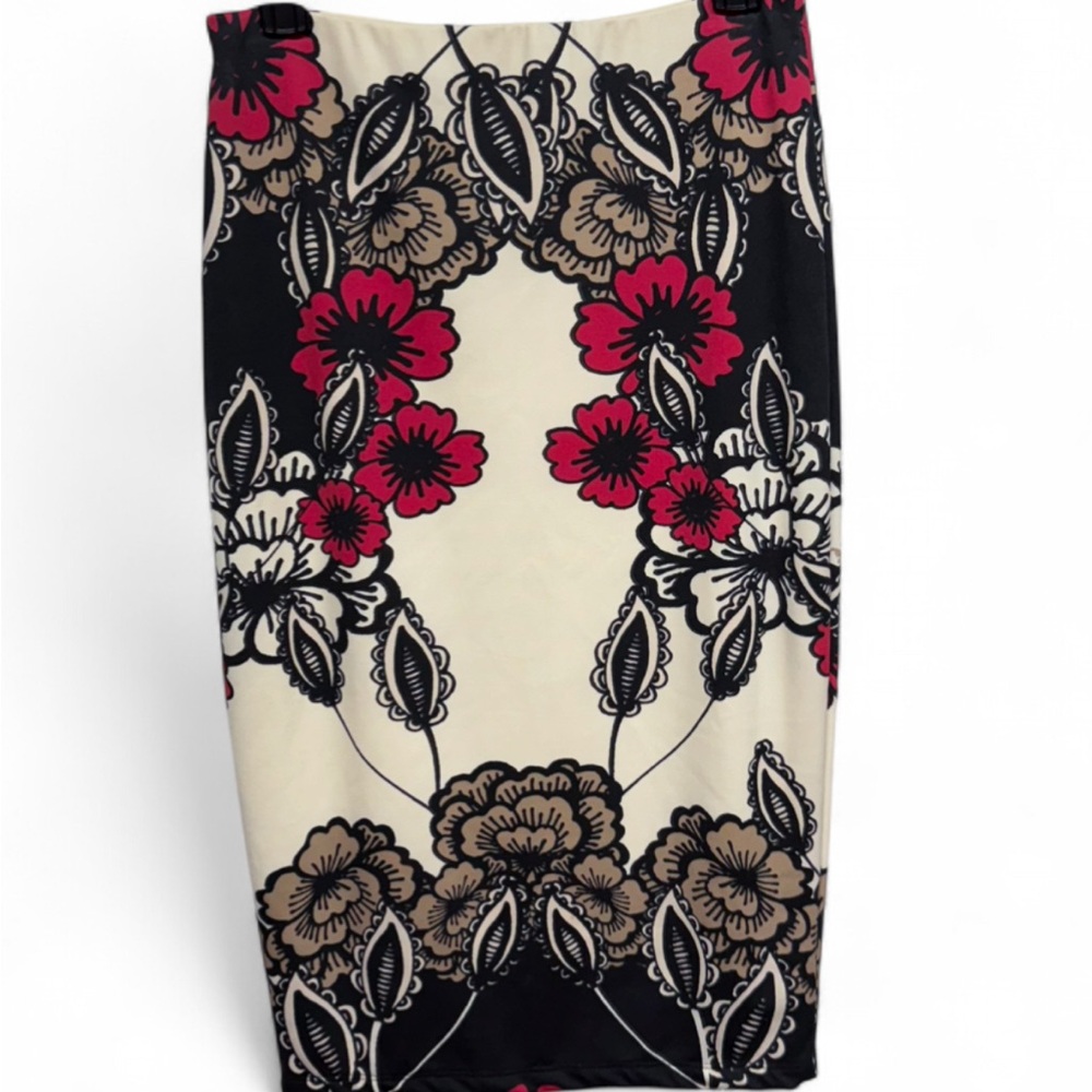 Bebe "Russian Doll" Floral Mirror Print Pencil Skirt - Picture 2 of 8